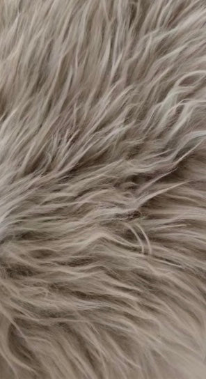 Virgin Australian Sheep Fur 16” Round Pillow VSF16DPLS W